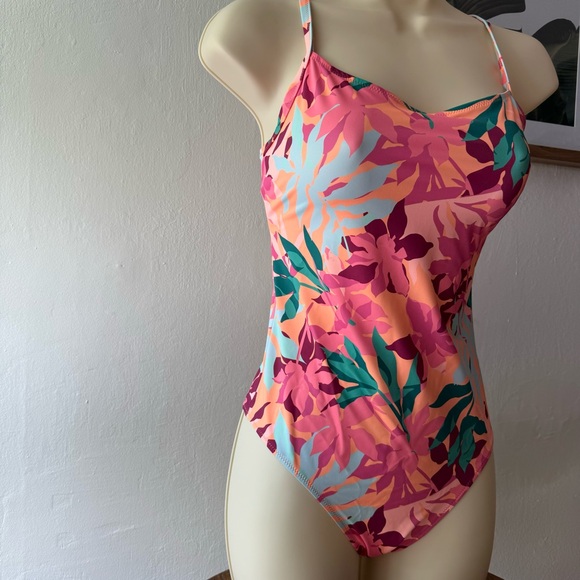Roxy Tropical Palm Swimsuit NWT - Picture 3 of 10